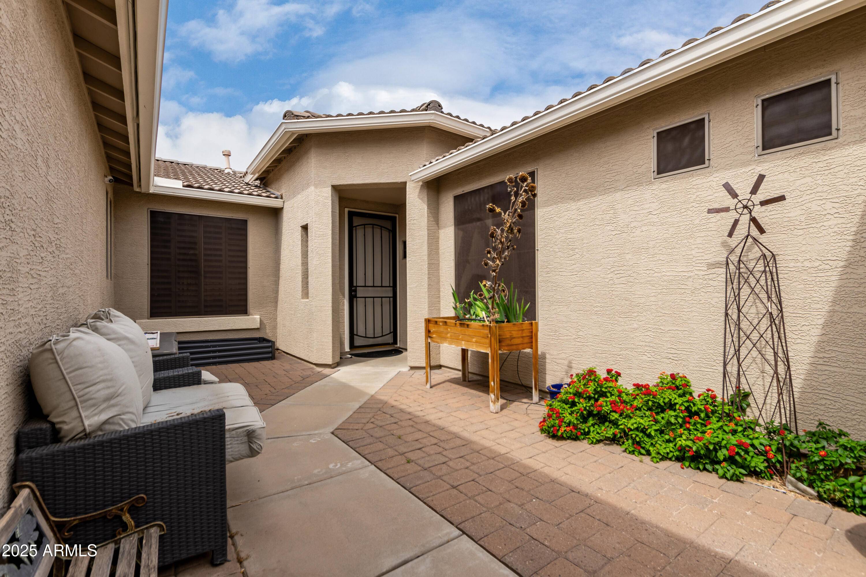 Phoenix, AZ 85083,6204 W HEDGEHOG Place