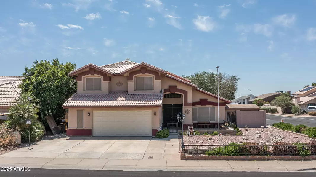 8469 W EMILE ZOLA Avenue, Peoria, AZ 85381