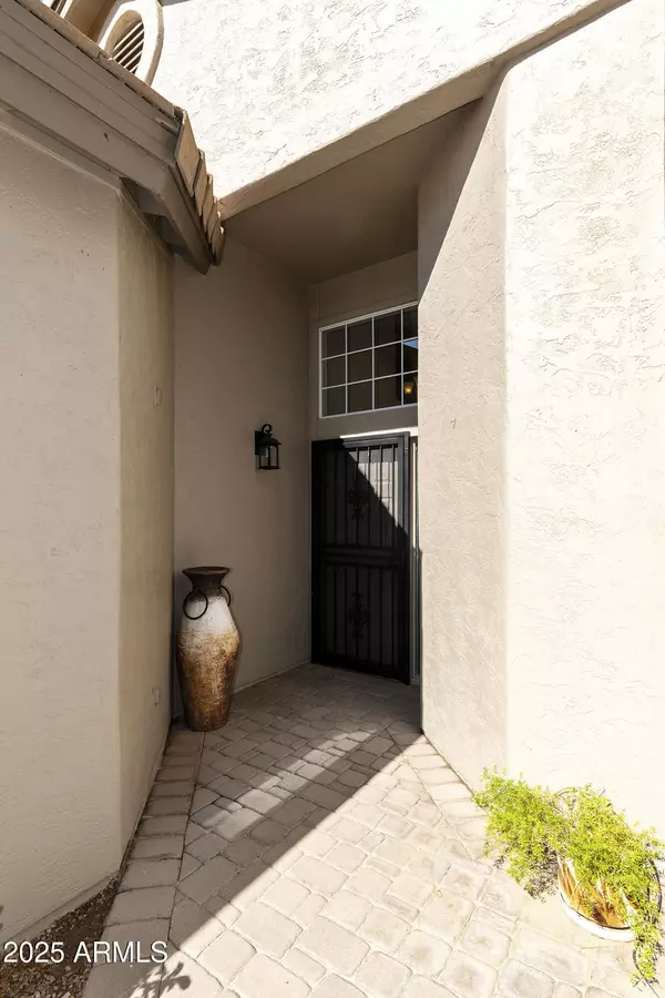 Sun Lakes, AZ 85248,25042 S HOLLYGREEN Drive