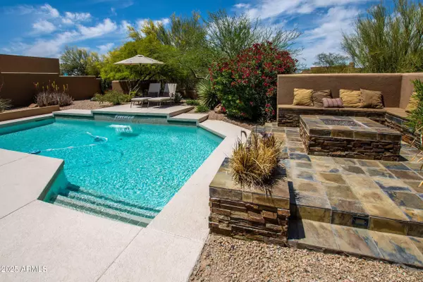 Carefree, AZ 85377,8502 E CAVE CREEK Road #61