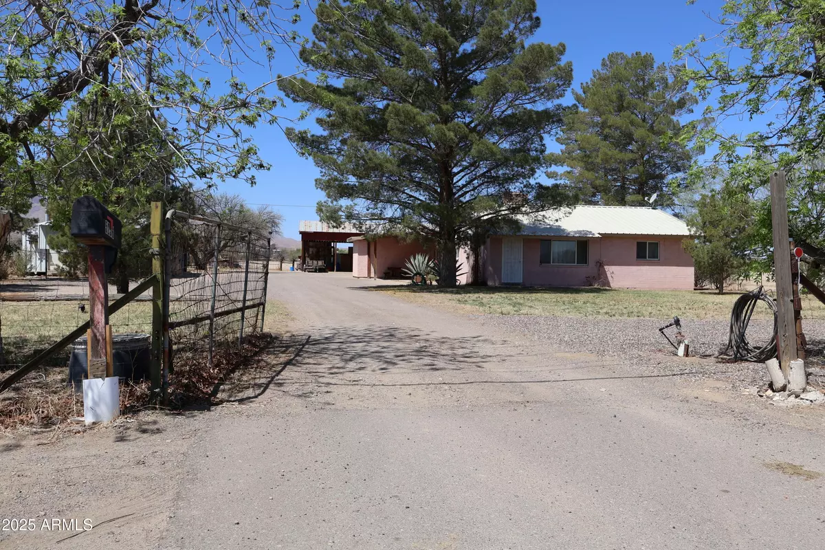 Safford, AZ 85546,5256 S US HIghway 191 -- #5