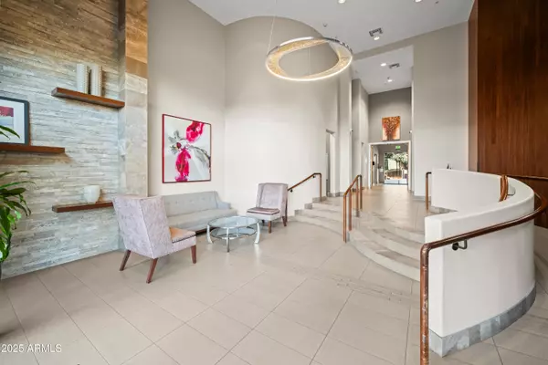 Phoenix, AZ 85003,17 W VERNON Avenue #412