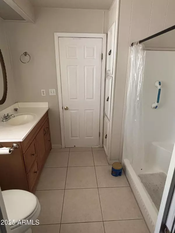 Mesa, AZ 85205,4065 E University Drive #4