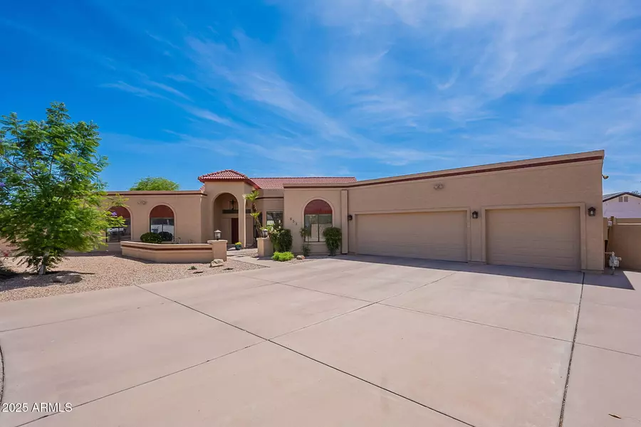 953 E LIBRA Drive, Tempe, AZ 85283