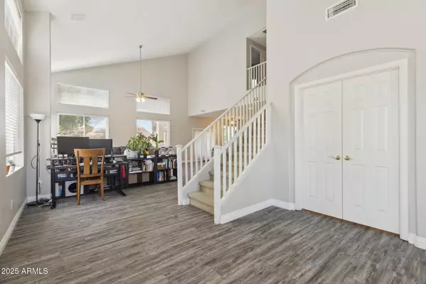 Gilbert, AZ 85296,1014 S Porter Street