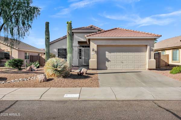 2272 W JASPER BUTTE Drive, San Tan Valley, AZ 85144