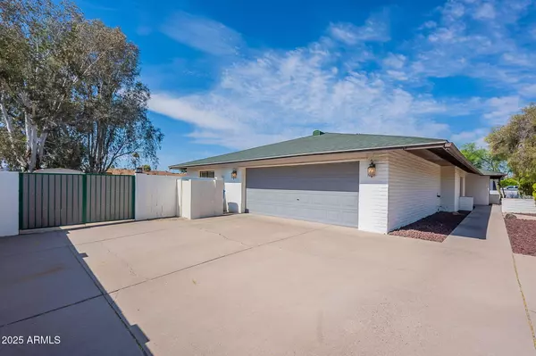 Scottsdale, AZ 85254,5539 E DAHLIA Drive