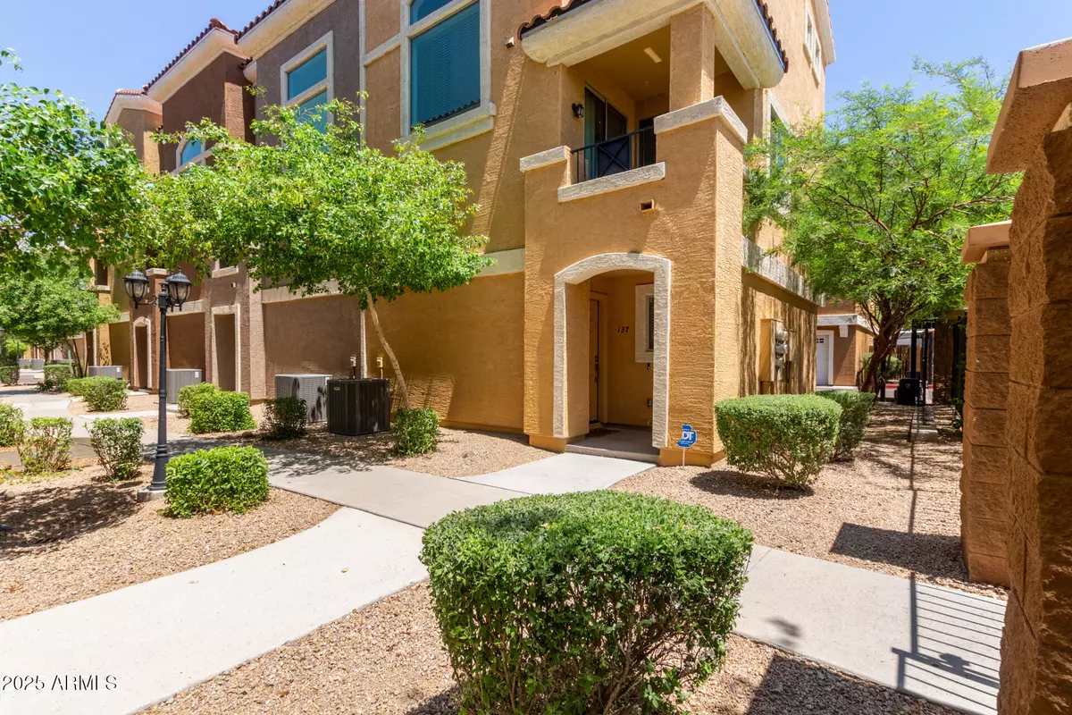 Phoenix, AZ 85027,22125 N 29TH Avenue #137