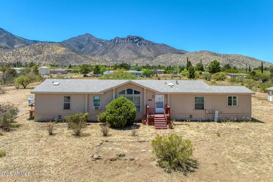 5131 E BRISTLECONE Lane, Hereford, AZ 85615