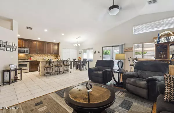 Glendale, AZ 85308,7457 W CRYSTAL Road