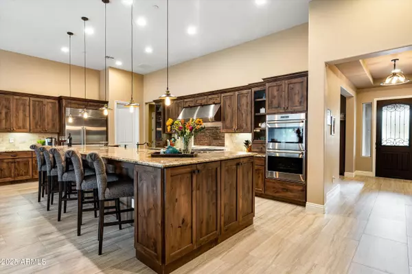 Cave Creek, AZ 85331,35971 N Prickley Pear Road