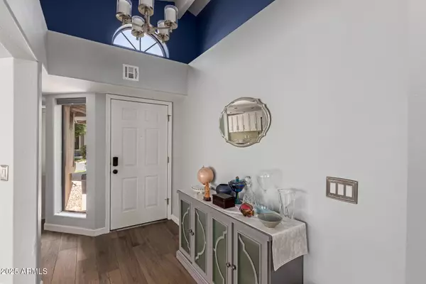 Phoenix, AZ 85022,18002 N 12TH Street #45