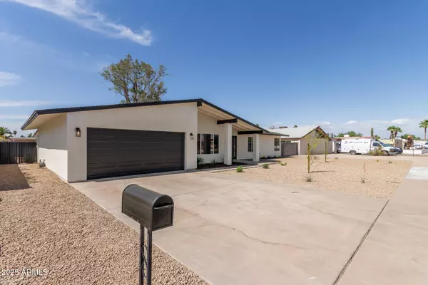 Phoenix, AZ 85029,3752 W BECKER Lane