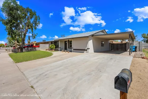 Phoenix, AZ 85027,1444 W WICKIEUP Lane