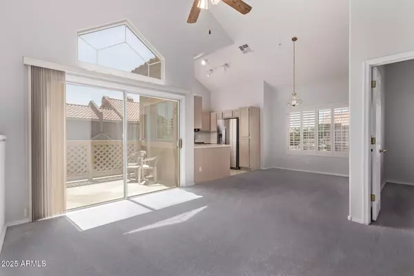 Gilbert, AZ 85234,1633 E LAKESIDE Drive #143