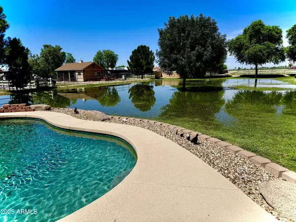 2810 S 201ST Drive, Buckeye, AZ 85326