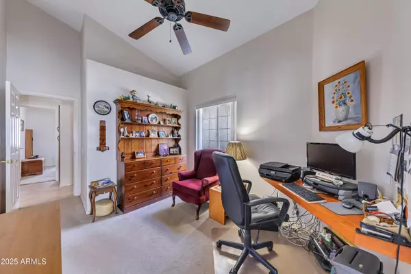 Fountain Hills, AZ 85268,16230 E GLENPOINT Drive