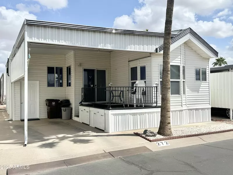 272 S CINNABAR Drive, Apache Junction, AZ 85119