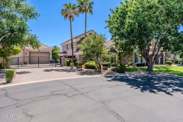 Mesa, AZ 85215,3949 E NORCROFT Circle