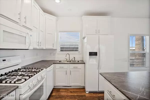 Mesa, AZ 85207,7807 E Main Street #F36