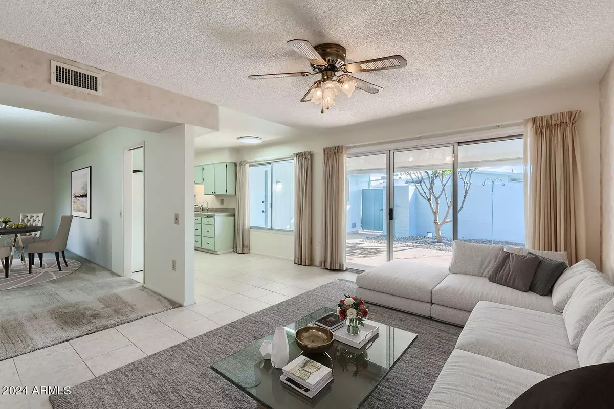 Sun City, AZ 85373,10621 W HIGHWOOD Lane