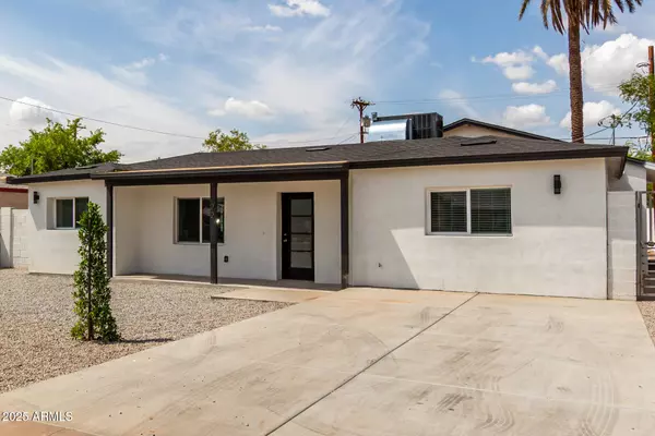 Phoenix, AZ 85040,22 E SOUTHGATE Avenue