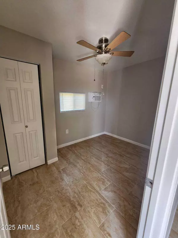 Phoenix, AZ 85009,3546 W Roosevelt Street