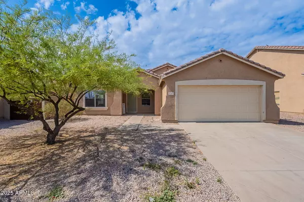 San Tan Valley, AZ 85144,2745 W SUNSHINE BUTTE Drive