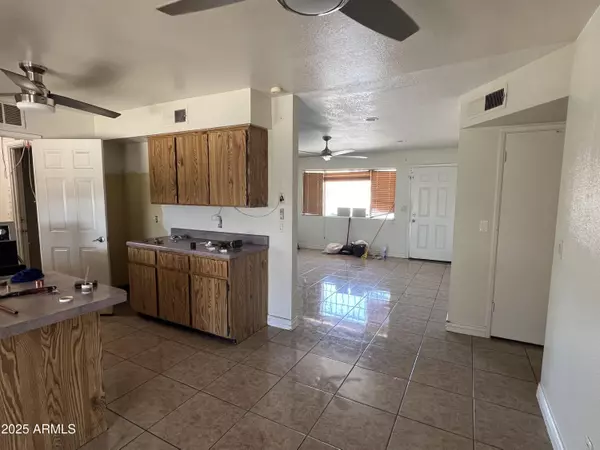 Phoenix, AZ 85043,6823 W GARFIELD Street