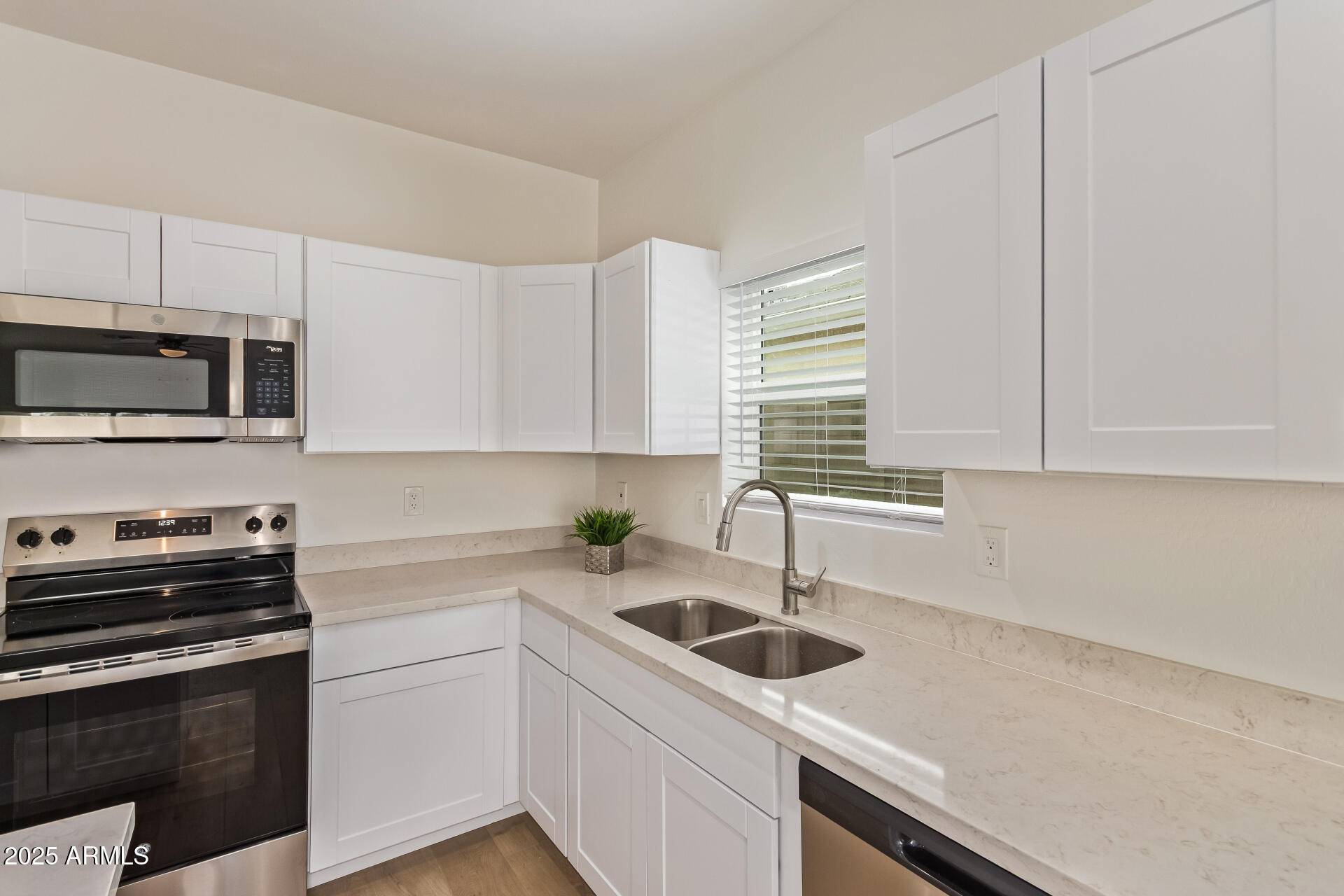 Coolidge, AZ 85128,1737 W PINKLEY Avenue