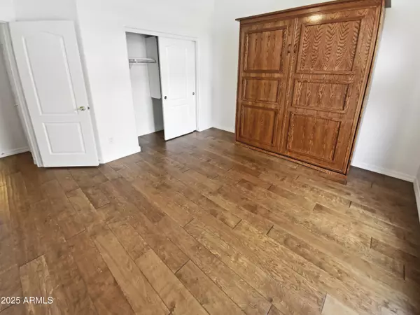 Phoenix, AZ 85083,6617 W CAVEDALE Drive