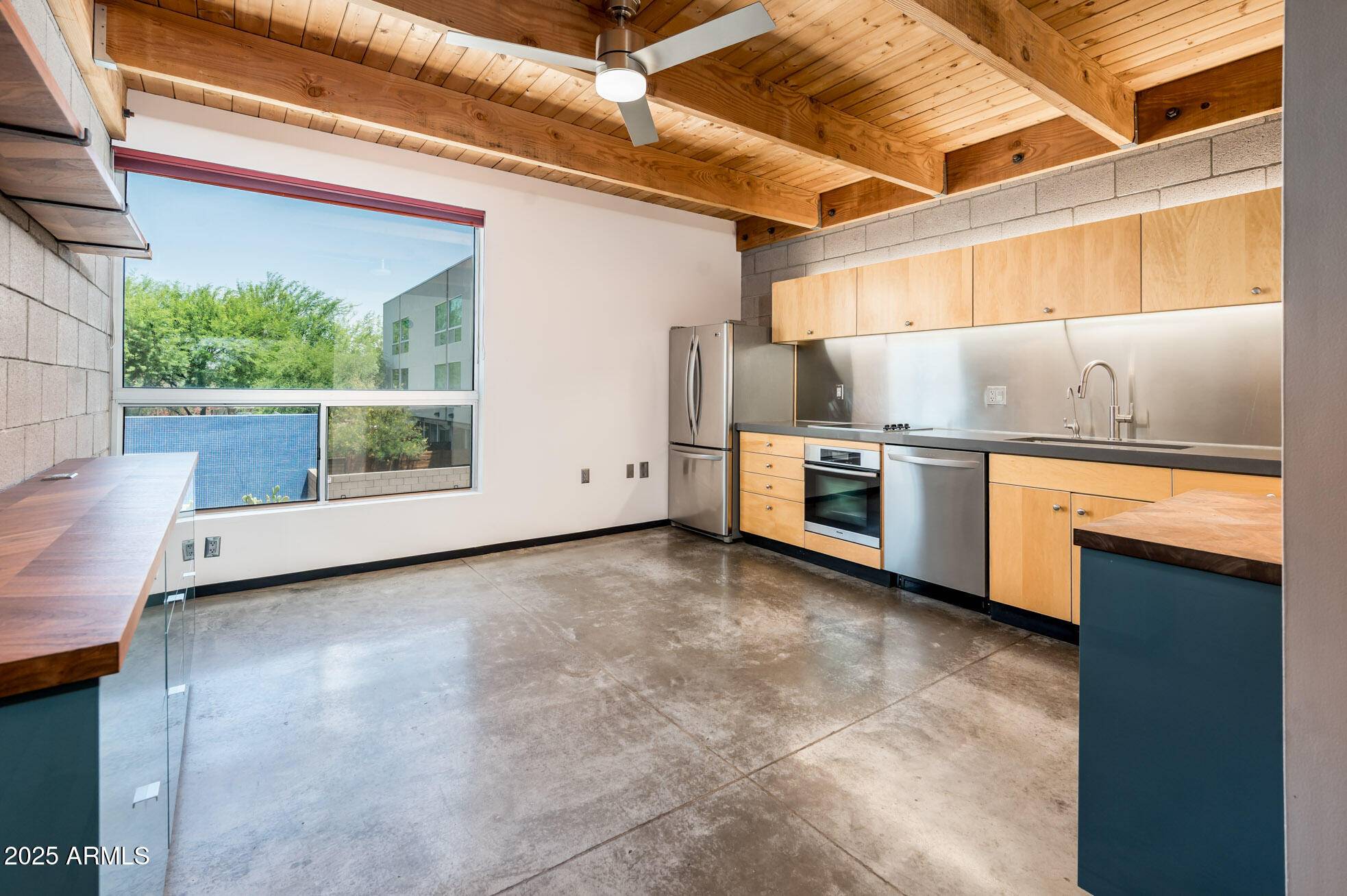 727 E PORTLAND Street #21, Phoenix, AZ 85006