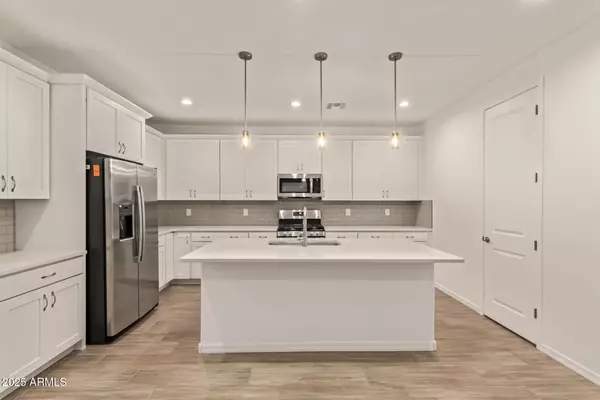 Glendale, AZ 85302,5412 W MANZANITA Drive