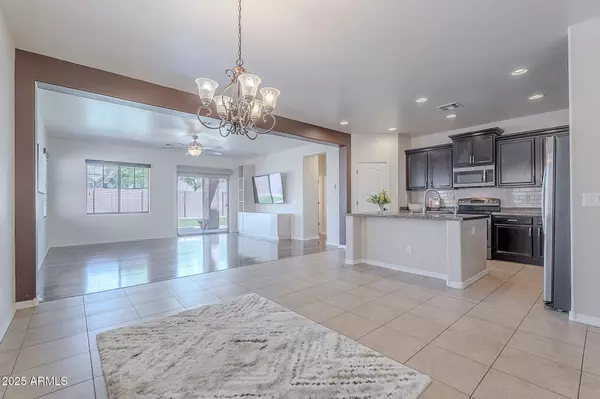 Chandler, AZ 85225,900 E HARRISON Street