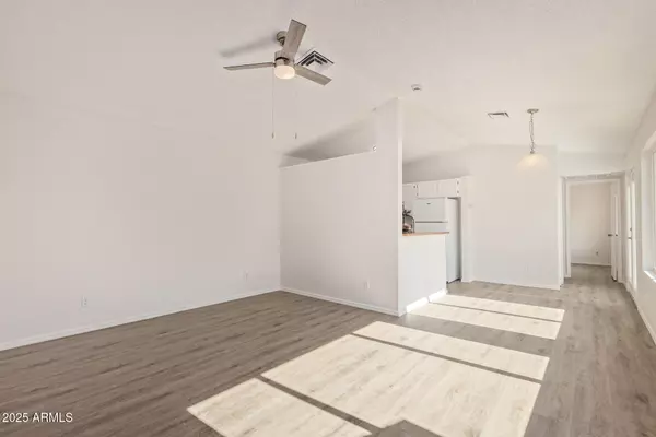 Chandler, AZ 85225,13521 E BUTLER Street