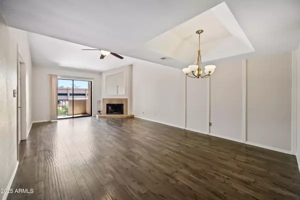 Scottsdale, AZ 85258,9450 N 94TH Place #214