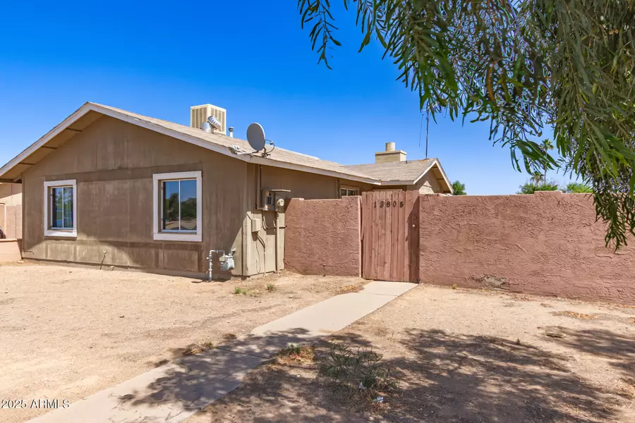 13805 N 48TH Avenue, Glendale, AZ 85306