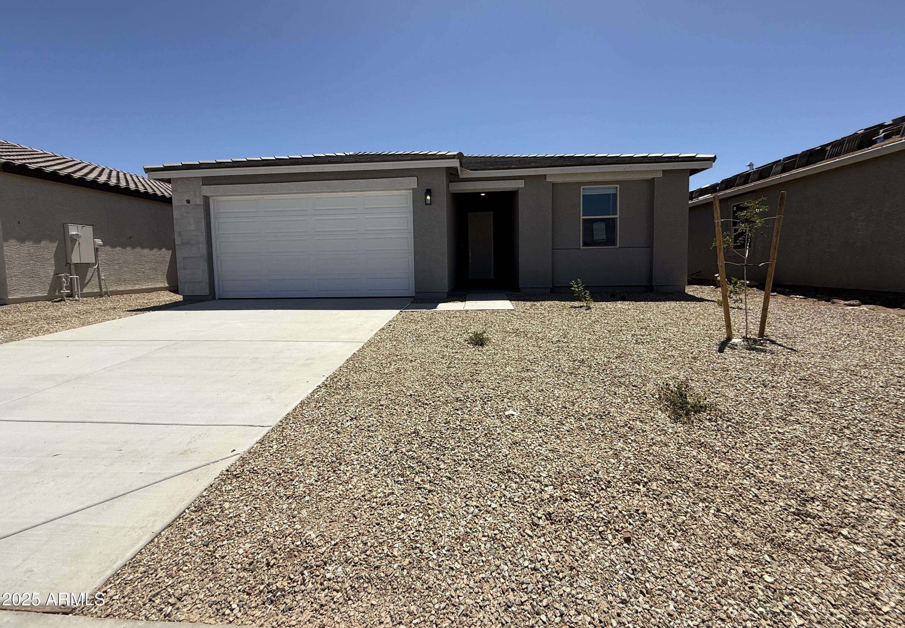 Tolleson, AZ 85353,4521 S 95TH Drive
