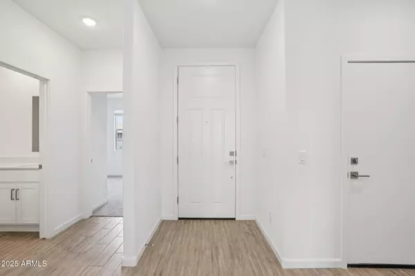 Tolleson, AZ 85353,4521 S 95TH Drive