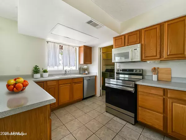 Chandler, AZ 85225,2575 E CORONITA Circle