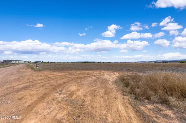 Paulden, AZ 86334,3837 W Spirit Horse Lane #27