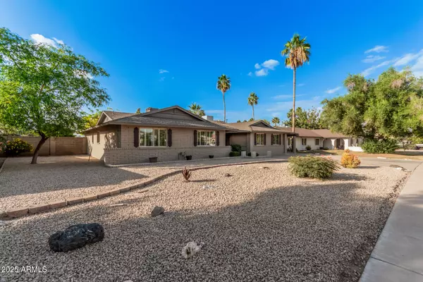 Phoenix, AZ 85028,3710 E MERCER Lane