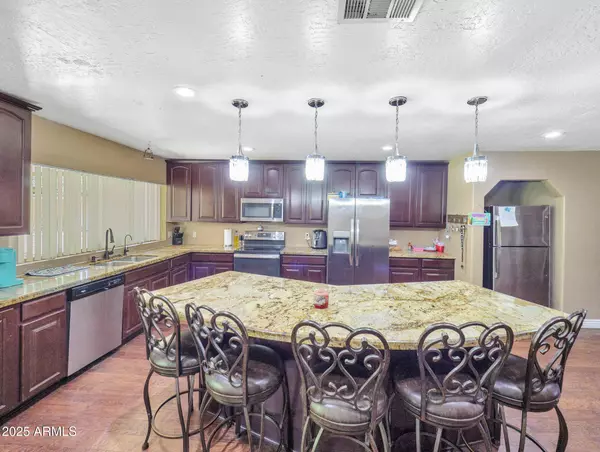 Chandler, AZ 85225,154 E REDFIELD Road