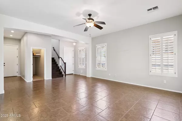 Mesa, AZ 85207,1621 N LUTHER --