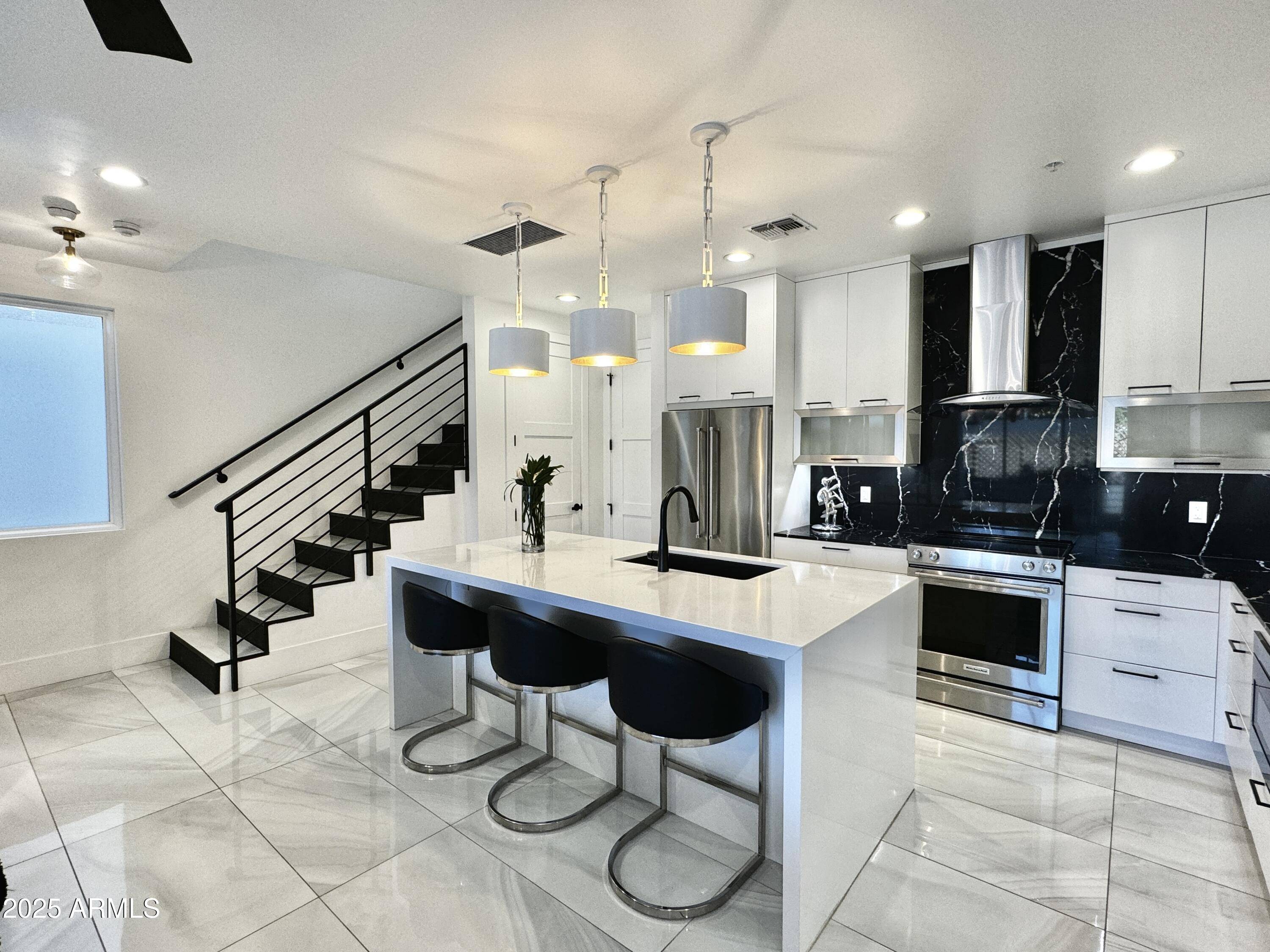 Scottsdale, AZ 85251,3107 N 70TH Street #1003