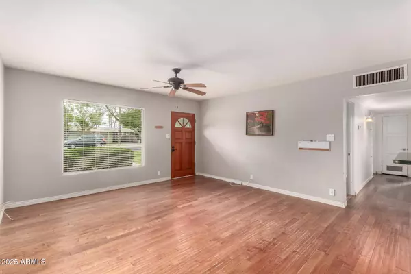 Tempe, AZ 85281,1609 E WILLIAMS Street