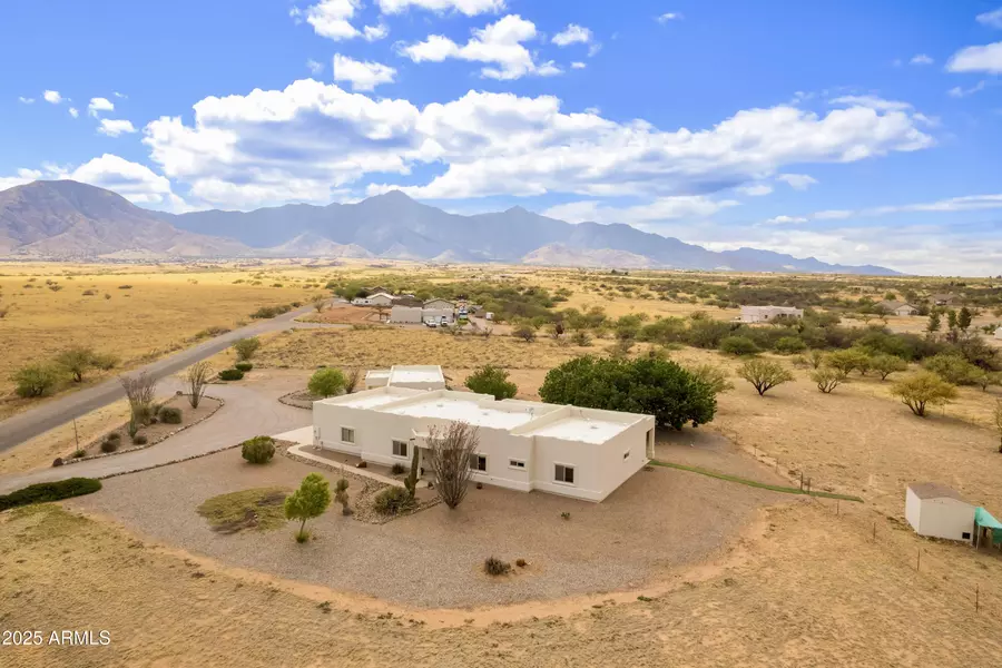 8133 E SUNWING RIDGE Drive, Hereford, AZ 85615