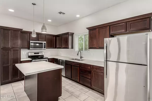 Phoenix, AZ 85008,2000 N 36TH Street #29