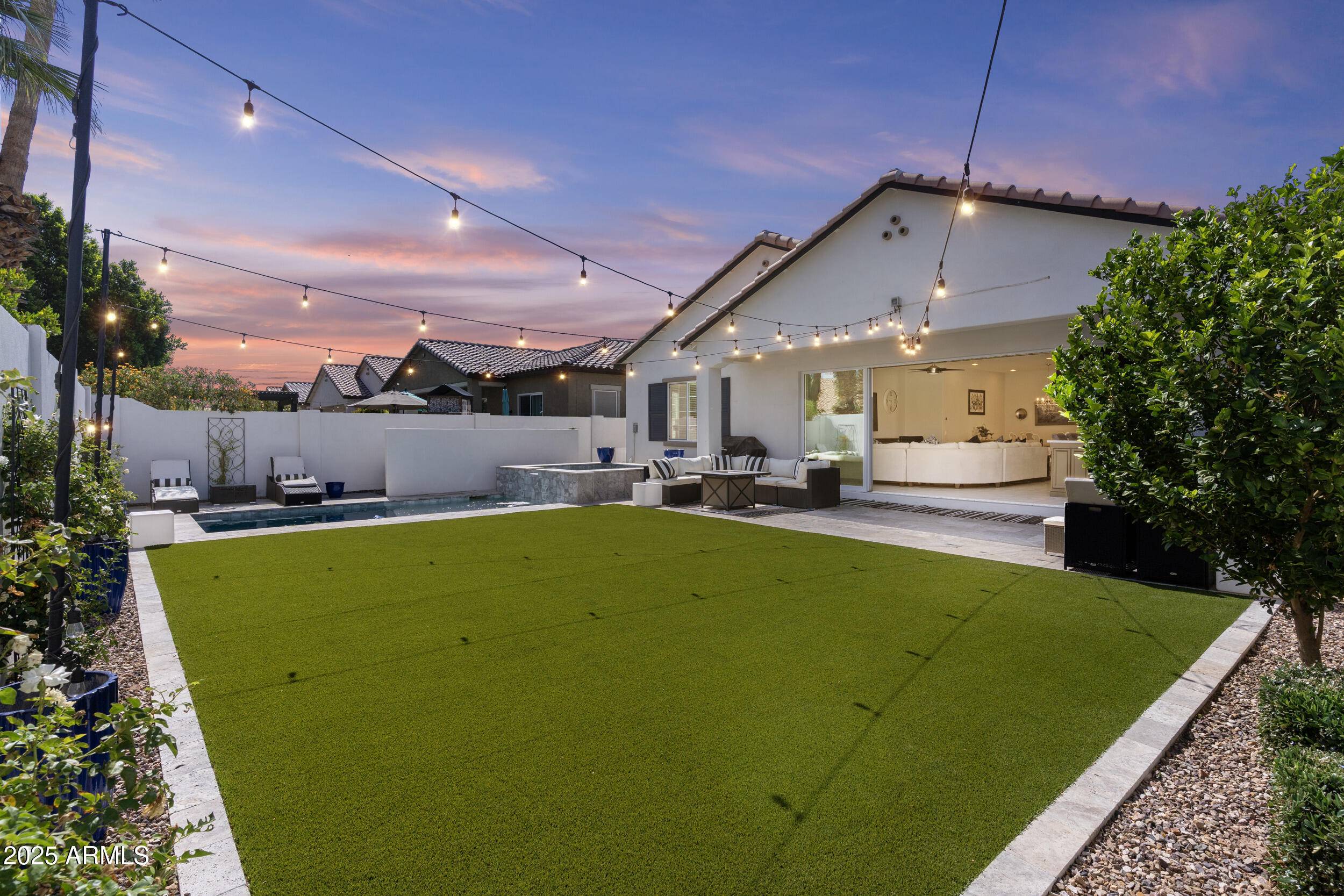 Gilbert, AZ 85234,1508 E LEXINGTON Avenue