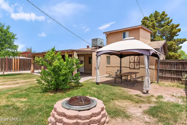 Phoenix, AZ 85041,107 W ROESER Road